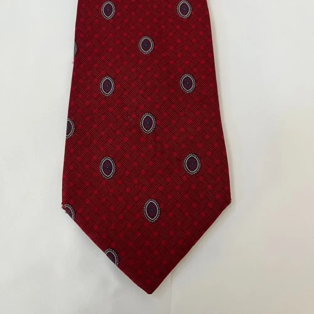 Vintage Christian Dior Mens' Red Silk Neck Tie All Over Print Fabric Woven Italy